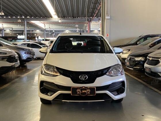 ETIOS X Sedan 1.5 Flex 16V 4p Mec. Manual Flex Hatchback 4P 